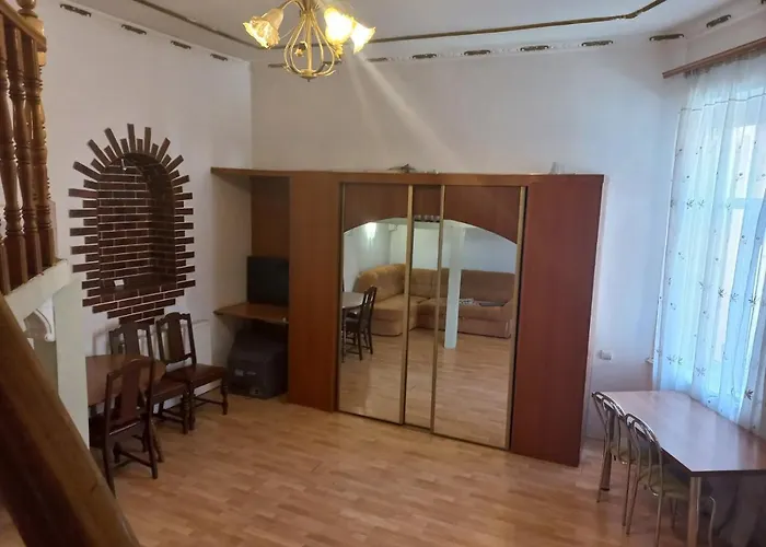 公寓 затишна в центрі